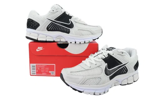 Nike Zoom Vomero 5 White Black – photo 6