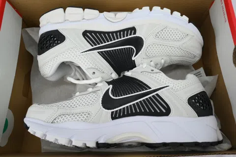Nike Zoom Vomero 5 White Black – photo 8