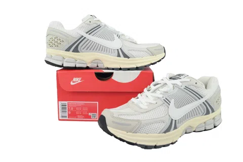 Nike Zoom Vomero 5 Platinum Tint – photo 7