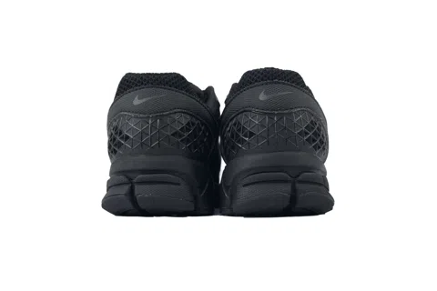 Nike Zoom Vomero 5 Triple Black – photo 3