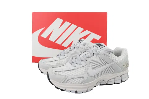 Nike Zoom Vomero 5 Vast Grey – photo 7