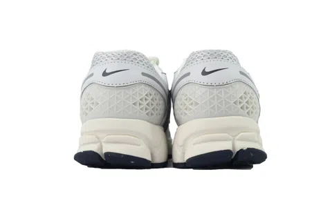 Nike Zoom Vomero 5 Photon Dust Metallic Silver – photo 3