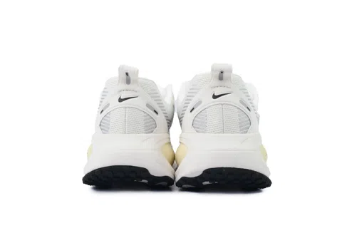 Nike Vomero 18 Coconut Milk – photo 3