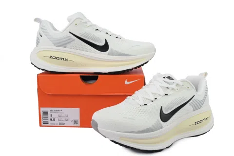 Nike Vomero 18 Coconut Milk – photo 7