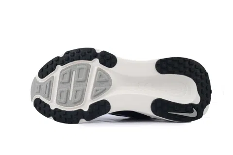 Nike Vomero 18 Black – photo 4