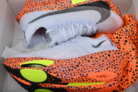 Nike Alphafly 3 Electric Pack – photo 8