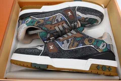 Louis Vuitton Trainer Khaki Camo – photo 8
