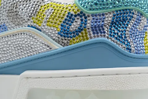 Louis Vuitton Trainer White/Blue Camo – photo 5