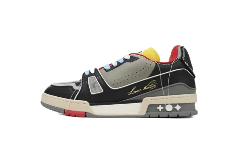 Louis Vuitton Trainer Red