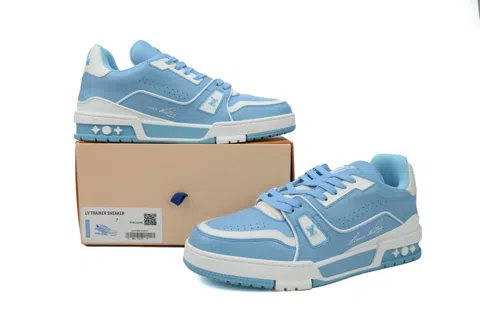 Louis Vuitton Trainer Sky Blue – photo 7