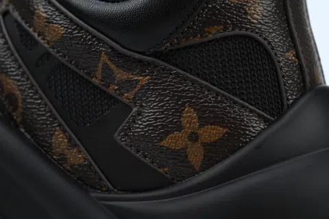 Louis Vuitton Archlight Black – photo 5