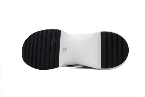Louis Vuitton Archlight Black/White Denim – photo 4