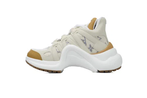 White/Brown
