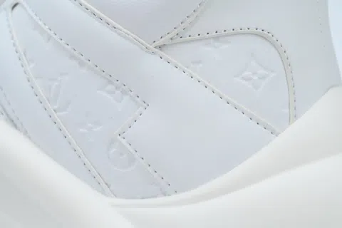 Louis Vuitton Archlight White/Pink – photo 5