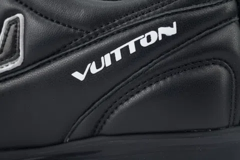 Louis Vuitton Sneakers Black – photo 5