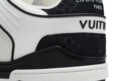 Louis Vuitton Trainer White/Black – photo 5