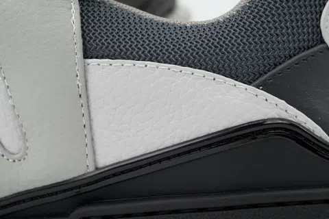 Louis Vuitton Skate Black/White – photo 5