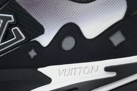 Louis Vuitton Runner Tatic Black/Silver – photo 5