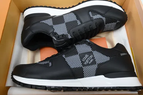 Louis Vuitton Run Away Black/White Check – photo 8