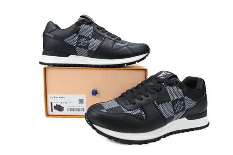 Louis Vuitton Run Away Black/White Check – photo 7