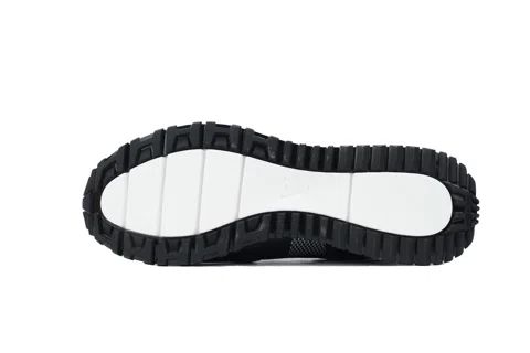 Louis Vuitton Run Away Black/White Check – photo 4