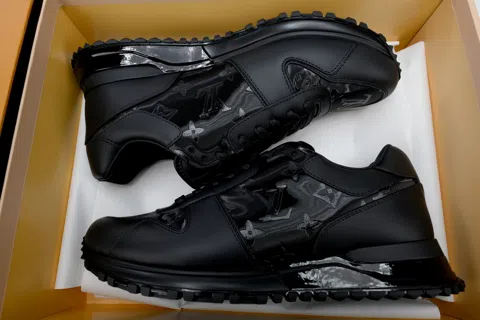 Louis Vuitton Run Away Black Print – photo 8
