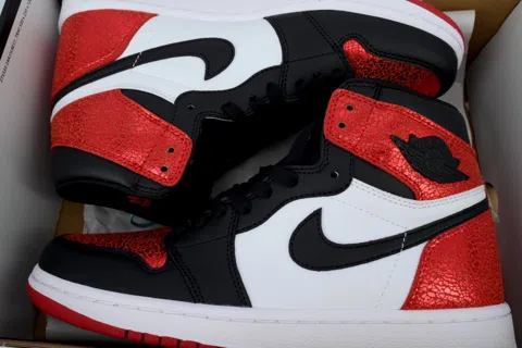 Air Jordan 1 High Ruby – photo 8