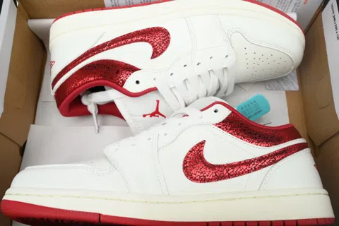 Air Jordan 1 Low Ruby – photo 8