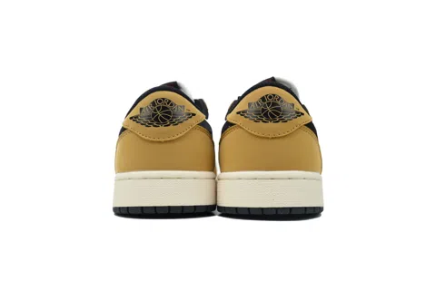 Air Jordan 1 Low Rookie of the Year – photo 3