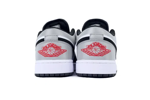 Air Jordan 1 Low White Fire Red Black Matte Silver – photo 3