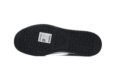 Prada Downtown Black – photo 4