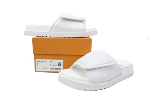 Louis Vuitton Pool Pillow Comfort Mule White Embossed – photo 8