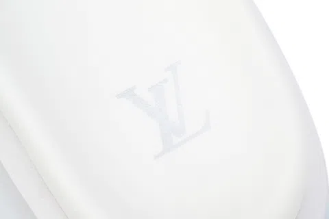 Louis Vuitton Pool Pillow Comfort Mule White Embossed – photo 5