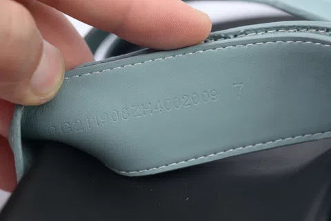 Hermès Slides Teal Check – photo 6