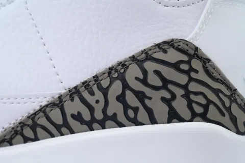 Air Jordan 3 Mocha – photo 5