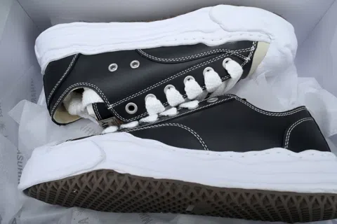 Maison Mihara Yasuhiro Sneakers Black/White – photo 8