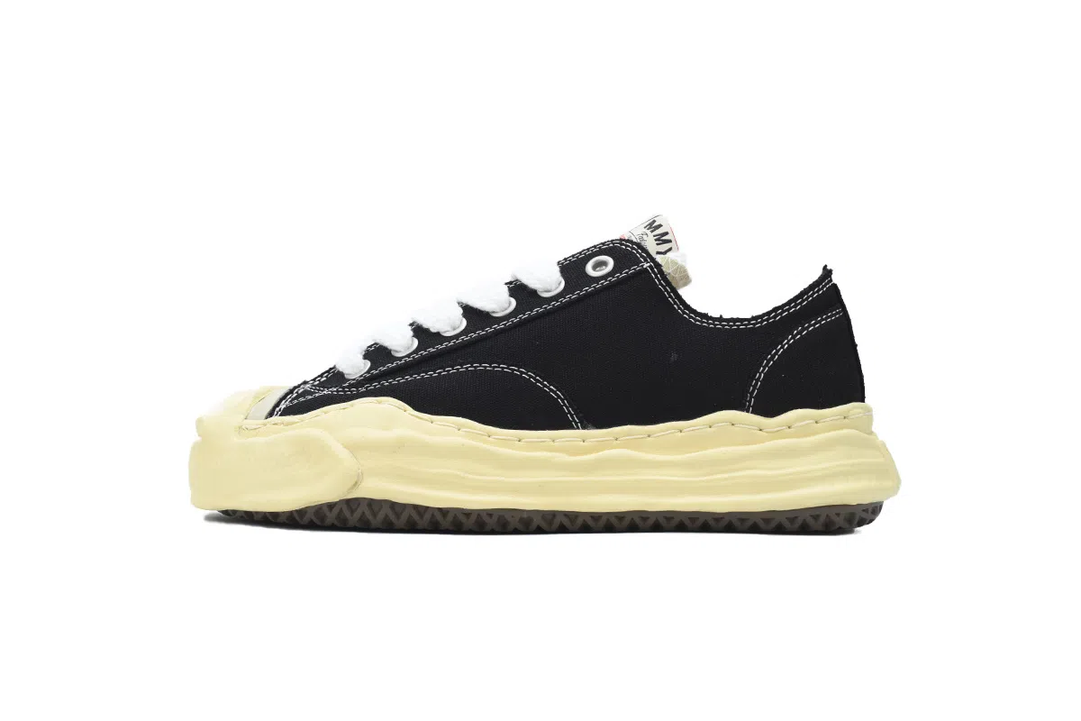 Maison Mihara Yasuhiro Sneakers Beige/Black – photo 1