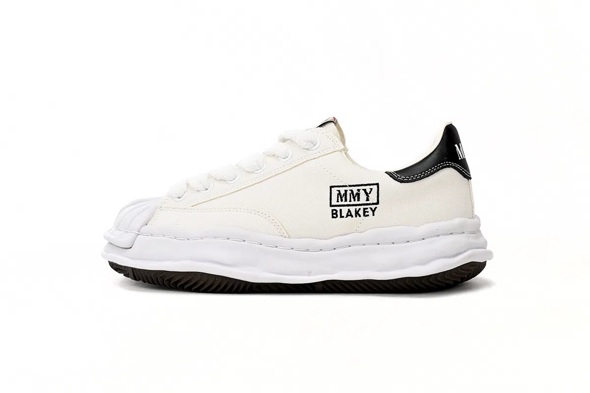 Maison Mihara Yasuhiro Sneakers White/Black – photo 1