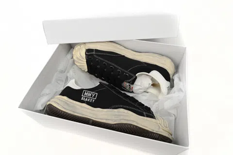 Maison Mihara Yasuhiro Sneakers Vintage White/Black – photo 11
