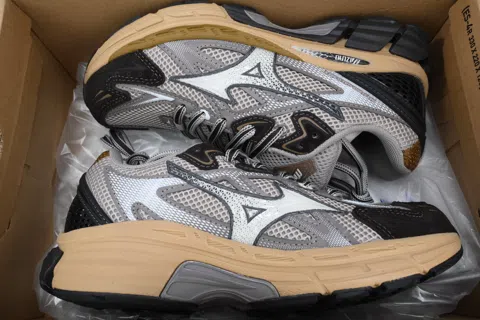 Mizuno Running Shoes Oatmeal Grey – photo 8