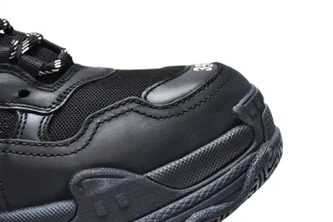Balenciaga Triple S Triple Black – photo 10