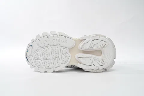 Balenciaga Track Graffiti – photo 5