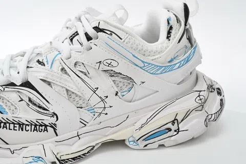 Balenciaga Track Graffiti – photo 6