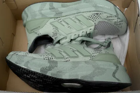 adidas Ultraboost 5 Carbon – photo 8