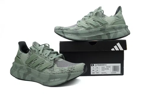 adidas Ultraboost 5 Carbon – photo 7