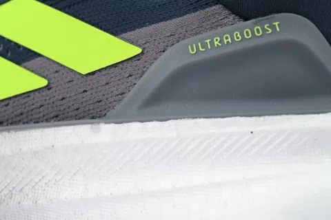 adidas Ultraboost 5X Aurora Ink Lucid Lemon – photo 5