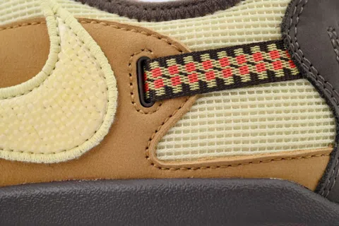 Travis Scott x Nike Air Max 1 Baroque Brown – photo 5