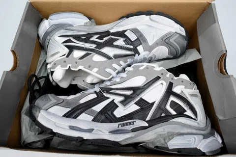 Balenciaga Runner Grey/Black – photo 8