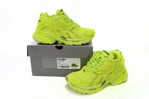 Balenciaga Runner Neon Green – photo 9