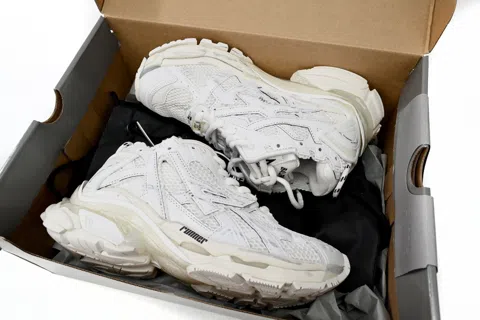 Balenciaga Runner White – photo 11